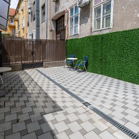 Inn The Center Zagreb Studio Apartment Luaran gambar