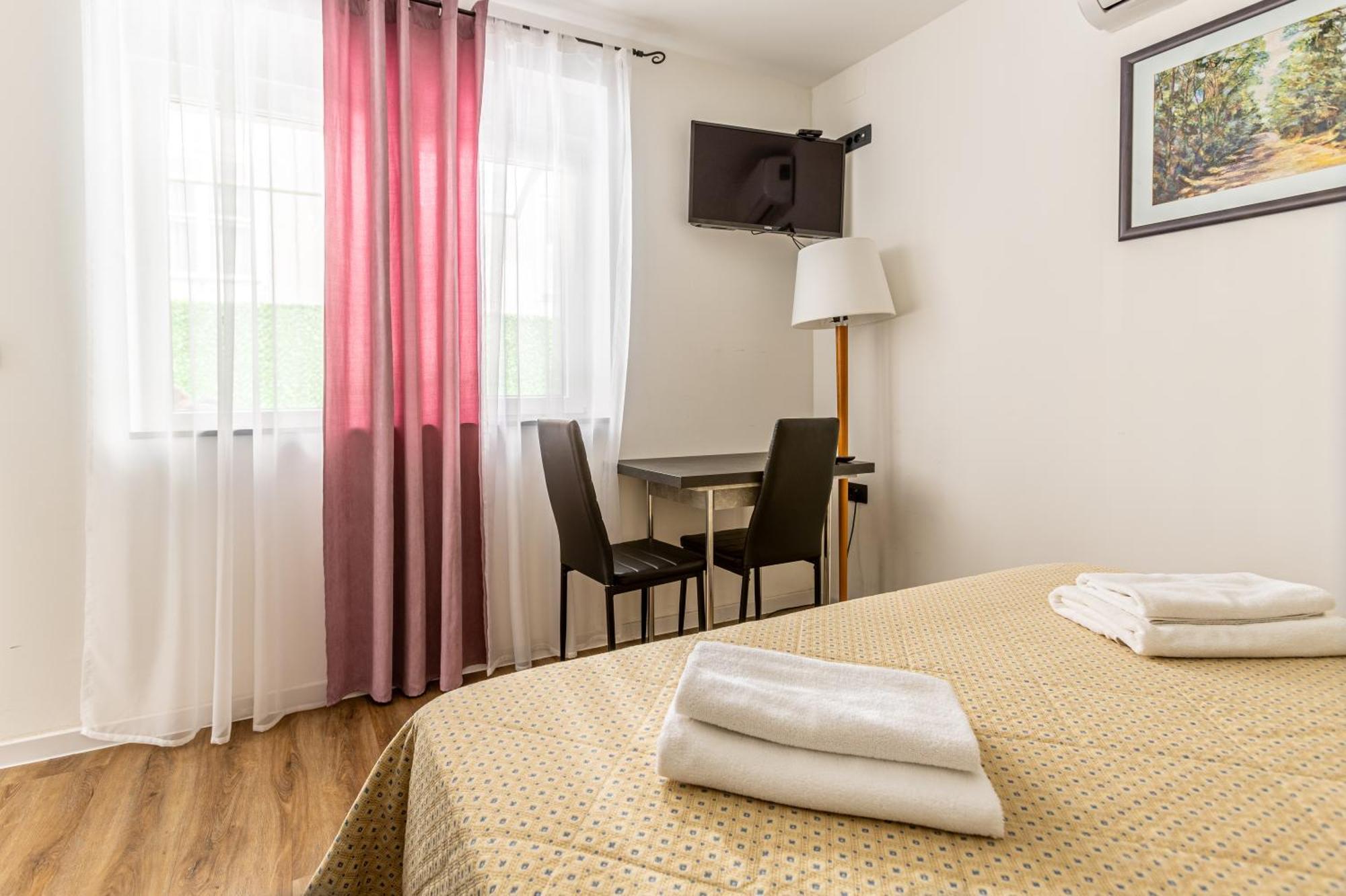 Inn The Center Zagreb Studio Apartment Luaran gambar